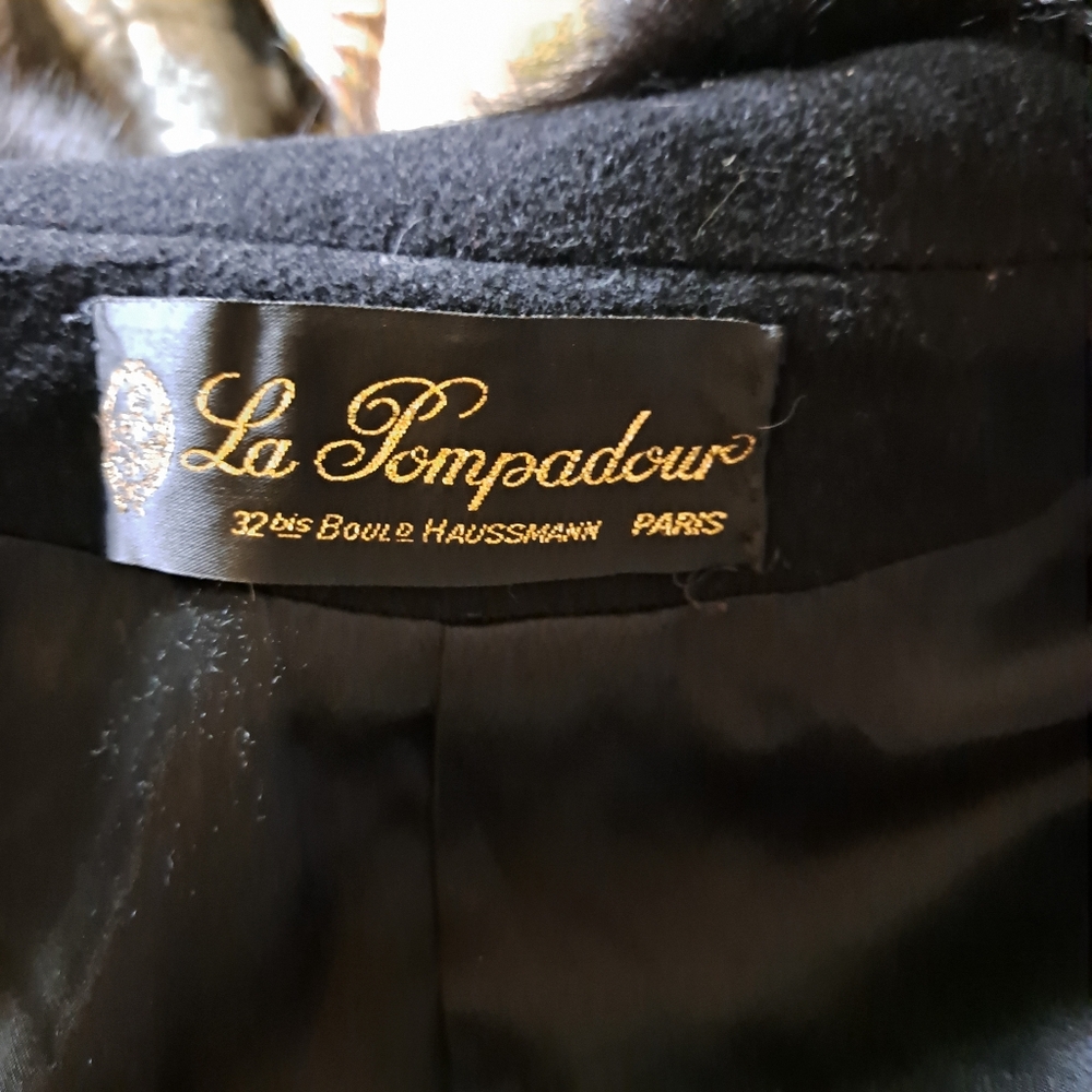 LA POMPADOUR Paris Wool And Cashmere Coat Removable Fur Collar Size 44 Euro - Picture 11 of 11